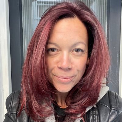 VEO. Digital Transformation. Lover of fashion, sunshine, living life! Embracing #digitalnomad lifestyle @enterprisepred