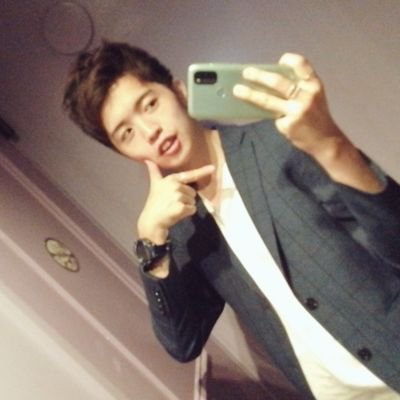 Kento_FRONTBACK's profile picture. オラネコ/Sっ気強め/焦らしに焦らして感度が高まった身体を隅から隅まで愛でたり可愛がるのが趣味/
性感帯開発とフェラが得意です。
フェザータッチで全身性感帯にされたいって人、歳下にイジメられたいって人、とことん鳴かせますよ

#FRONTANDBACK #売り専 #生ハメ #キス魔 #フェラ好き #添い寝好き