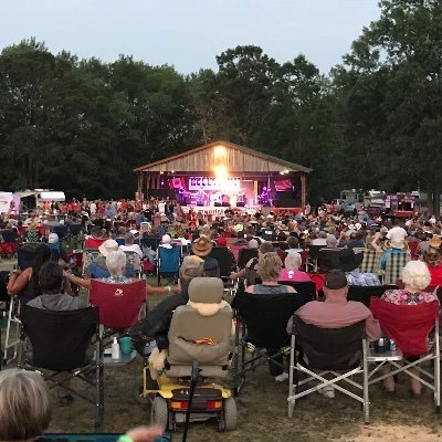 Belleville, ON - 2 great shows every year. Hollyrood Jamboree, July 6-9, 2023 & Fall Classic Country, Aug 31-Sept 3, 2023!

Something for everyone!