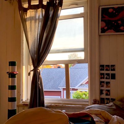 e_zoe_ee's profile picture. Keep dreaming and vibing