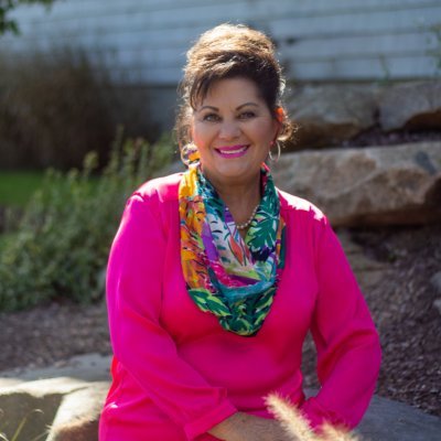 Christian Writer, Blogger. Speaker and Cancer Survivor. I write inspiring non-fiction. Offering encouragement and hope.