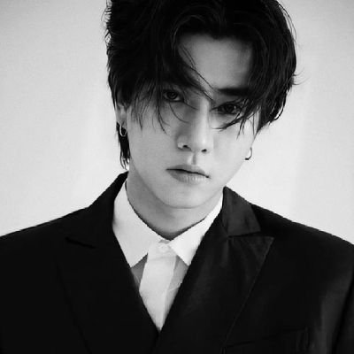 onlyouperthpics's profile picture. for @perthppe 🖤 | #PerthTanapon