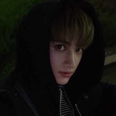 drippin, pixy straykids epex dreamcatcher rocketpunch ults, 17, they/them