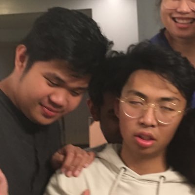 crlzarinola's profile picture. 