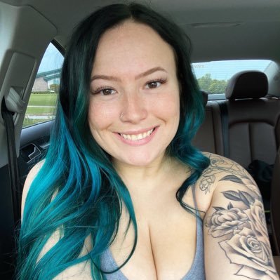 _taylorgray's profile picture. TNG. ♊️ She's worth her weight in gold.