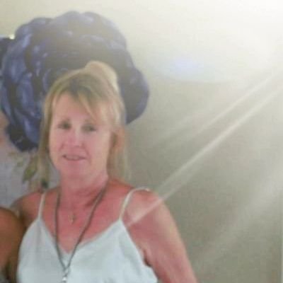 Beaglesmatter's profile picture. Love life, my guy, family, God, great music, animals, my Country and always vote Red. Happy to be a Florida resident. No DM's 🇺🇲🇮🇱🗑