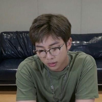 to the one who brought happiness to my dull world, to the one who calms me with his words, to the one who will be the reason why i wont marry (lol kidding), RM