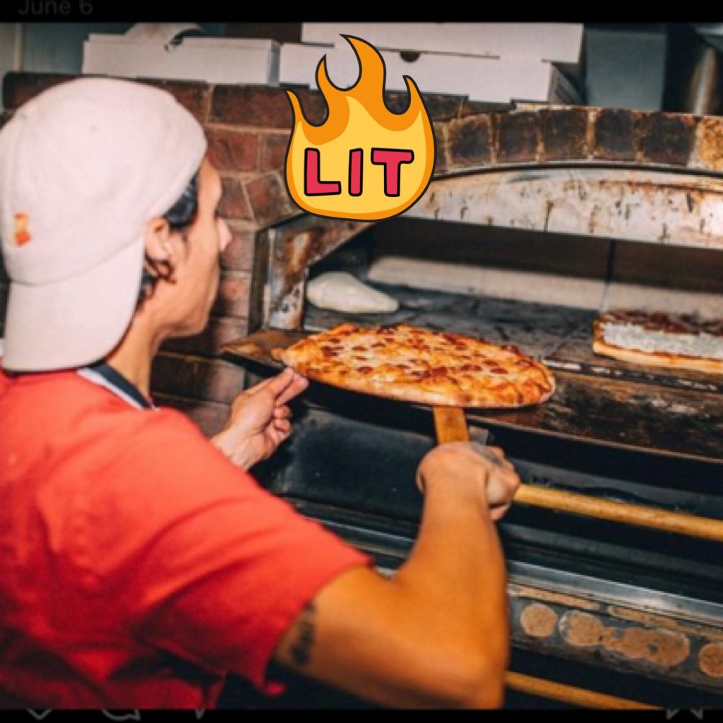 Reckless_Mando's profile picture. A Mexican🇲🇽 married to his Catracha 🇭🇳 1-1-18
& our fur babies 🐈‍⬛ 🐈‍⬛