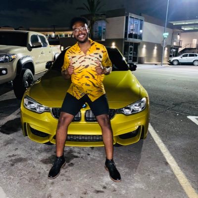 AK2letters's profile picture. No grind, No shine. Mizzou Alum. Account Executive. #TeamPisces #EducatedBlackMan #TeamMizzou