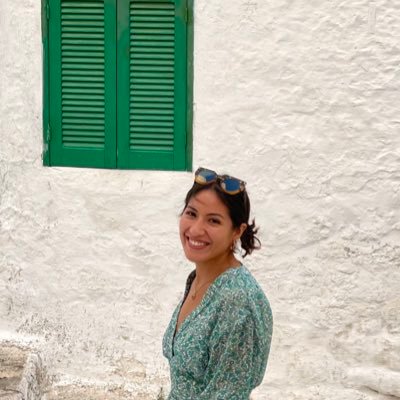 luzalvarado93's profile picture. Curious cross-cultural 🇵🇪 marketer with a love for ✈️, 🐾 & 🍃