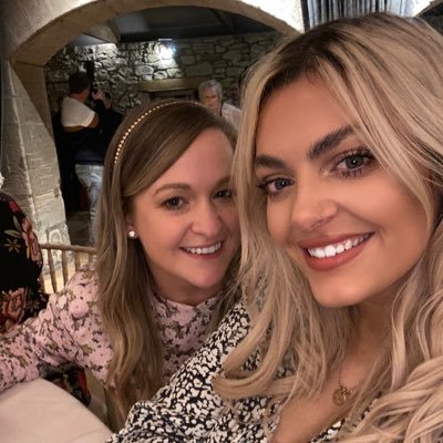 MissHewitt21's profile picture. Teacher of small people with big dreams ❤️ PSHE/ RSE, LGBTQ+ and Diversity Lead 🌈 MFL Lead 🇫🇷🇩🇪🇪🇸 KS2 for 8 years; now in EYFS🦋