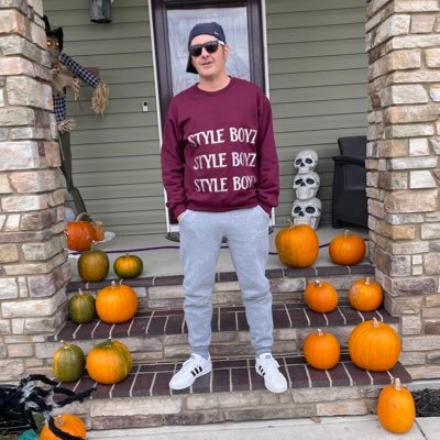 cliffyskogs's profile picture. Plants, Trees, and O365