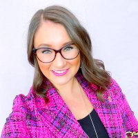 Charli Elizabeth Bevan (@charlicomms) 's Twitter Profile