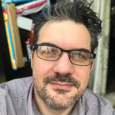 Curriculum Manager of Creative Media at MidKent College (Video, Photography and 3D Design). Adobe Educational Leader. Views are my own.