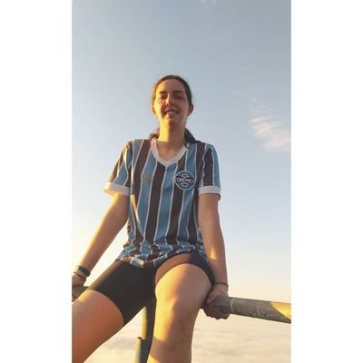 Ainda não sei se eu sou teimosa ou persistente 🥴
@Gremio 🇪🇪