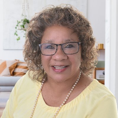 Godmother. Professional problem solver. Total introvert. Infuriatingly humble baconaholic. Social media aficionado. Real Estate Entrepreneur 310.987.7857
