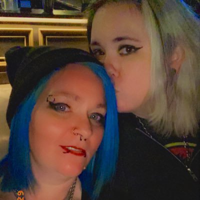 RedHairStepKid's profile picture. Red Hair, Blue Eyed mother, reader, blogger, reviewer, and graphic designer, Book Cover Artist, pizza driver, and novice writer.