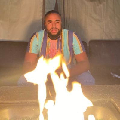 Award winning filmmaker, educator, and opponent of the status quo! ♊️CHI-HOU-PHL-CLE Libre 🏳️🌈 the podcast coming out now!
