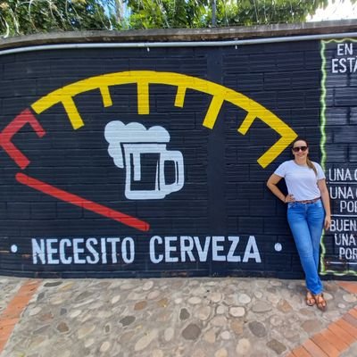 EmiliForero's profile picture. 🇨🇴 Ser feliz es gratis.