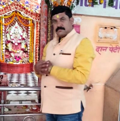 AbhayMa06456338's profile picture. I'm indian