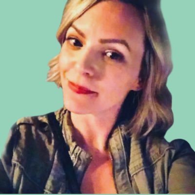 lover of sunshine, dorky randomness & folks who tell good stories. ✨ VP Content & Audience at @spiceworks, ex @zoom @surveymonkey @citrix @goto