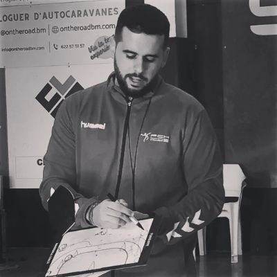 Director Tècnic Federació Catalana d'Handbol i Responsable Centre Alta Tecnificació Handbol Femení Blume.
EHF Master Coach
👨‍👩‍👧