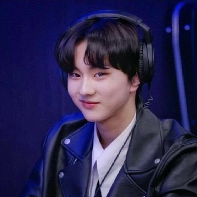 junghwan_ara's profile picture. ₑₙgₑₙₑ 
𝕵𝖚𝖓𝖌𝖜𝖔𝖓 𝖇𝖎𝖆𝖘𝖊𝖉 #Ot7
•ₜₐₘₑd dₐₛₕₑd
•모라소 ?
#ꜱᴜɴᴋɪ ꜱᴜᴘᴇʀɪᴏʀ ꜱʜɪᴘᴘᴘ