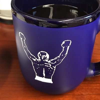 rfipps's profile picture. Crypto toe dipper, NFT dabbler.