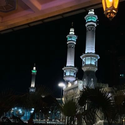 ربي إذآ إنتهى عمري : آجعلني ذكرى جميلهہ لمن عرفني 💛