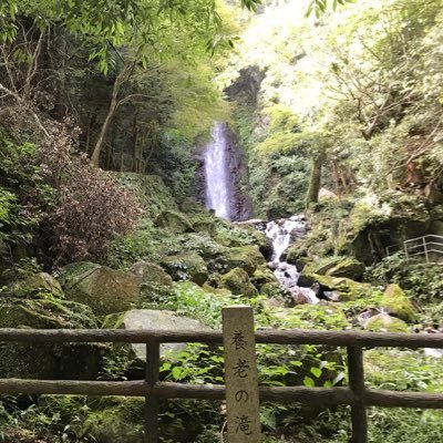 miyakazu7ch's profile picture. 未だに精神がおかしいなーんにもしたくない 見た目はジジイ、頭脳は幼稚 エロジジイ、クソジジイ、ゲームはPUBGが好き(シンプルなのが好き)