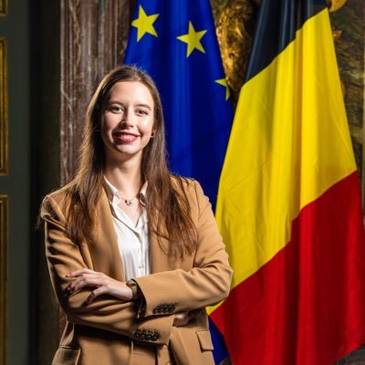 Diplomat @BelgiqueRDCongo 🇨🇩 working on Development Cooperation | @BelgiumMFA 🇧🇪| MPA Alumni 🎓 @UCLouvain_be & @Unibocconi | RTs ≠ endorsements