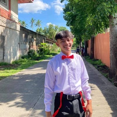 _eyesssss's profile picture. Eyesss💯