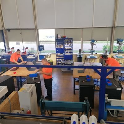 Techlabzwolle's profile picture. Sterk in techniekinspiratie!Samen met onze partners zorgen we voor geweldig techniekonderwijs voor VO en PO. Nieuwsgierig? Kom langs voor☕/info@techlabzwolle.nl