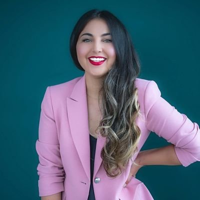 International #Speaker & #Founder #FEMX @femxquarters
#latina content creator & podcaster, #communitybuilder