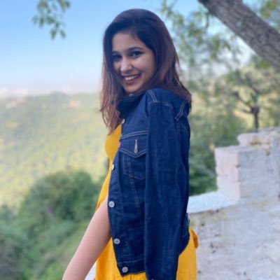 AparnaSinghal6's profile picture. Trader and Chartist. 
Here, to share my Trading Journey with You.