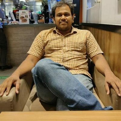 ItKhnr's profile picture. human being