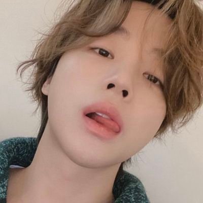 “𝓨𝓸𝓾 𝓪𝓻𝓮 𝓽𝓱𝓮 𝓸𝓷𝓵𝔂 𝓲𝓷 𝓽𝓱𝓲𝓼 𝔀𝓸𝓵𝓭, 𝓹𝓵𝓮𝓪𝓼𝓮 𝓵𝓸𝓿𝓮 𝔂𝓸𝓾𝓻𝓼𝓮𝓵𝓯.” — 𝓚𝓸𝓸 𝓙𝓾𝓷𝓱𝓸𝓮 | MAIN: @_purplishsky |
