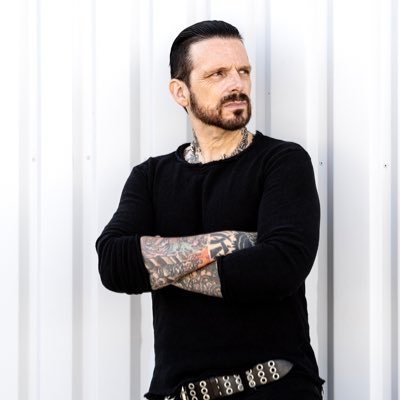 BLACK STAR RIDERS. THIN LIZZY. RICKY WARWICK & THE FIGHTING HEARTS. THE ALMIGHTY New album “Wrong Side Of Paradise “ out now !! https://t.co/DYNJngOP7j