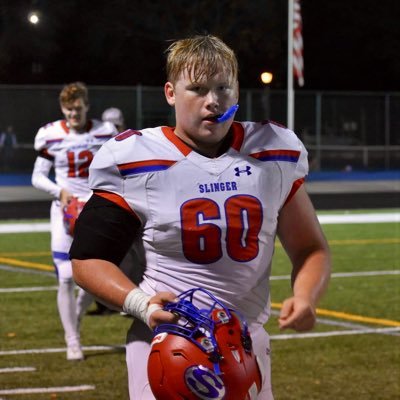 c/o 2023 | 6’1” 262 | BP: 405lbs | SQ: 623lbs | Clean: 275lbs | 1st Team All-Conference, WFCA All-Region Team | DL | Slinger HS (WI) Football.Powerlifting