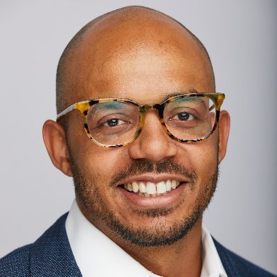 Director of External Affairs for AT&T Oregon. Committed to creating connection. Proud Morehouse College alum and dog dad. Views expressed are my own.