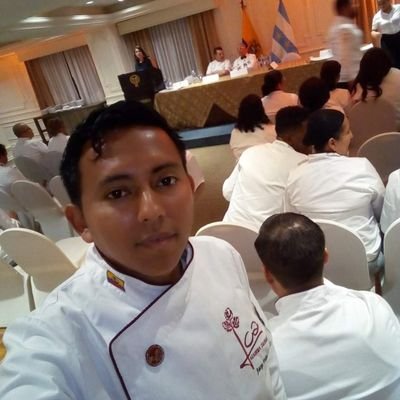 Profesional
Empreado Público
Chef
Emprendedor
Calidad Humana