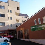 宮城県仙台市青葉区南吉成にある、自立者向けのサービス付き高齢者向け住宅です。犬や猫等のペットとの同居も可能です。資料請求や見学をご希望の方は、「022-347-4501」までご連絡下さい。当社所有の不動産物件も紹介していきます。詳細は当社ホームページ（https://t.co/dcoA46IaDT）まで