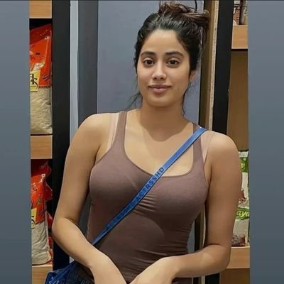 AmandaM075728's profile picture. 💋I'm not trying to be sexy it just my way of expressing myself when I move around💋