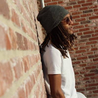 samsolo3's profile picture. “Some people feel the rain, others just get wet.”