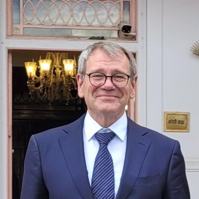 Ambassador of the Federal Republic of Germany to Nepal since 30/09/2021. Retweets are not endorsements. Imprint: https://t.co/eCDNnyaiKD