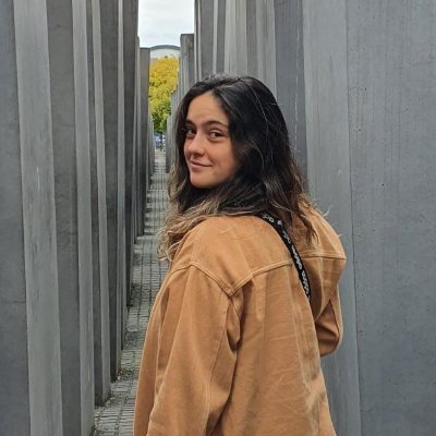 IsaBrizo's profile picture. bruja latinoamericana occupying Europe (ela/dela/she/her)