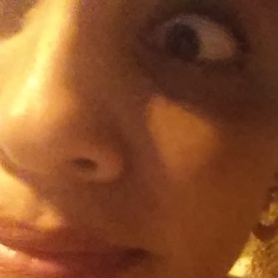 Uma mulher sem êxito de vida, sem prosperidade, sem caminho e problemática... PHD em Engenharia de Procrastinação. Researcher at Vida Alheia