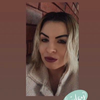 MAdamus88's profile picture. Mama👩‍👦żona 👩🏼‍❤️‍👨🏽 Europejka 🇪🇺 🏳️‍🌈 Wolę być nielubianą za to, kim jestem , niż być kochaną za to, kim nie jestem … 🤘 a przy okazji ***** ***💪