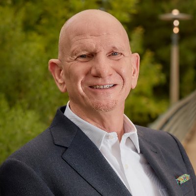 Agent at Compass Real Estate Houston
With over 30 year of leadership and market expertise, Mike is one of Houston's top agents.
Call today! 713.204.7653