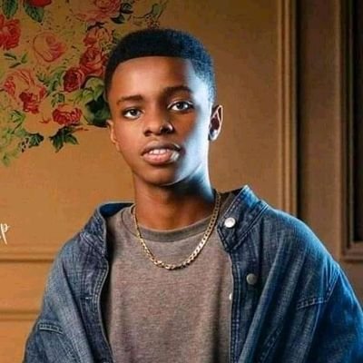 MhiztaSagacity's profile picture. 